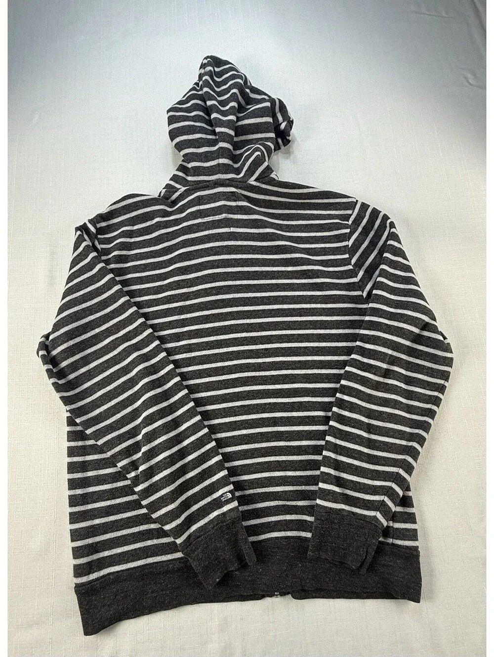The North Face Hoodie Men’s Large Gray White Striped Full Zip Sweatshirt